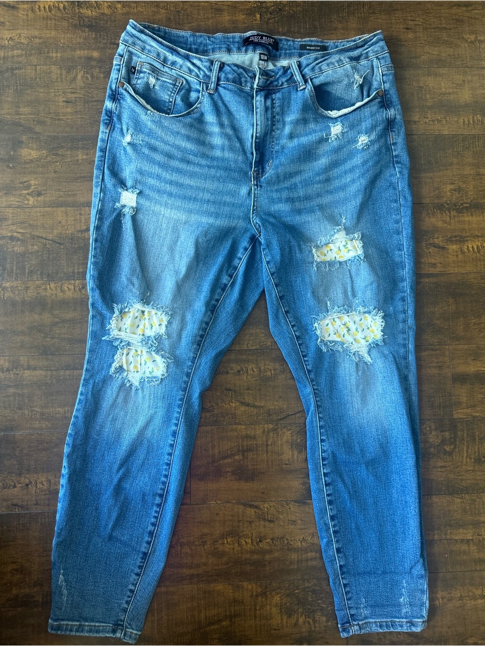 Judy Blue Light Blue Boyfriend Jeans with Yellow Patch Details